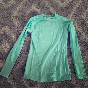 Long sleeve workout shirt